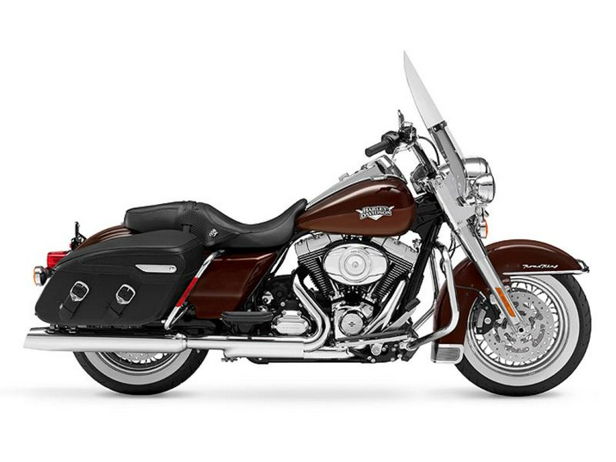 2011 Harley-Davidson® FLHRC - Road King® Classic