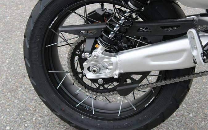 2026 Triumph Scrambler 1200 XE Matte khaki green