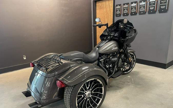 2023 Harley-Davidson® Road Glide® 3 Gray Haze - Black Finish
