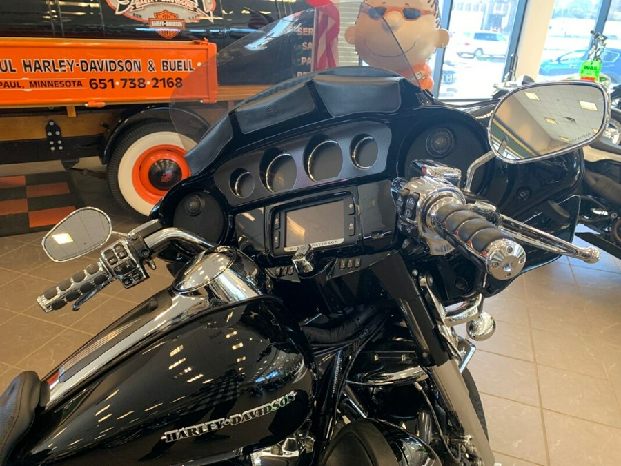 2018 Harley-Davidson Ultra Limited FLHTK