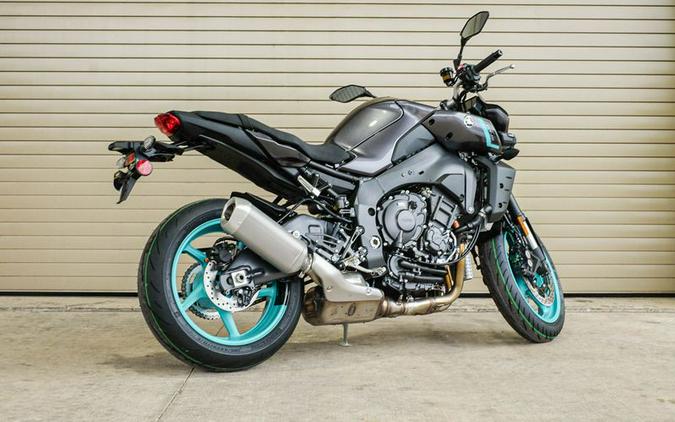 New 2024 YAMAHA MT10 MIDNIGHT CYAN