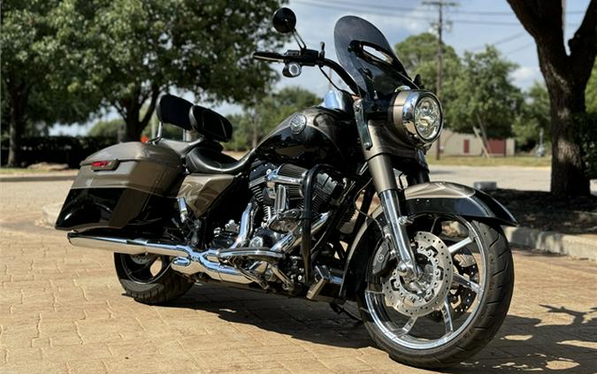 2014 Harley-Davidson CVO Road King