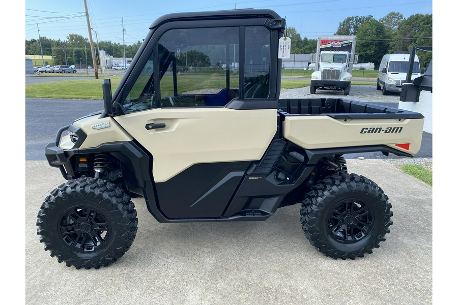 2026 DEFENDER LIMITED HD11 - Can-Am