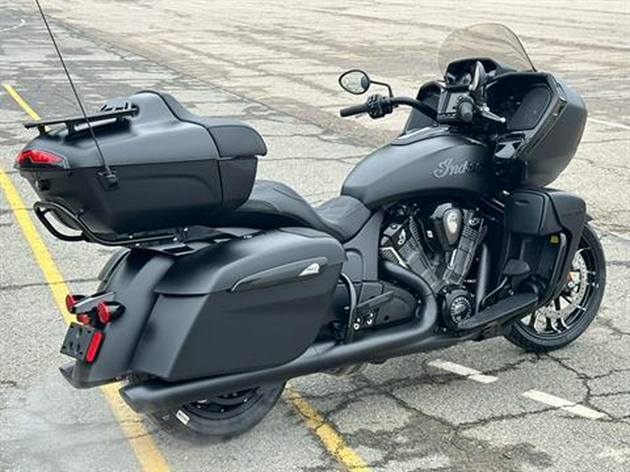 2024 Indian Motorcycle Pursuit® Dark Horse® with PowerBand Audio Package