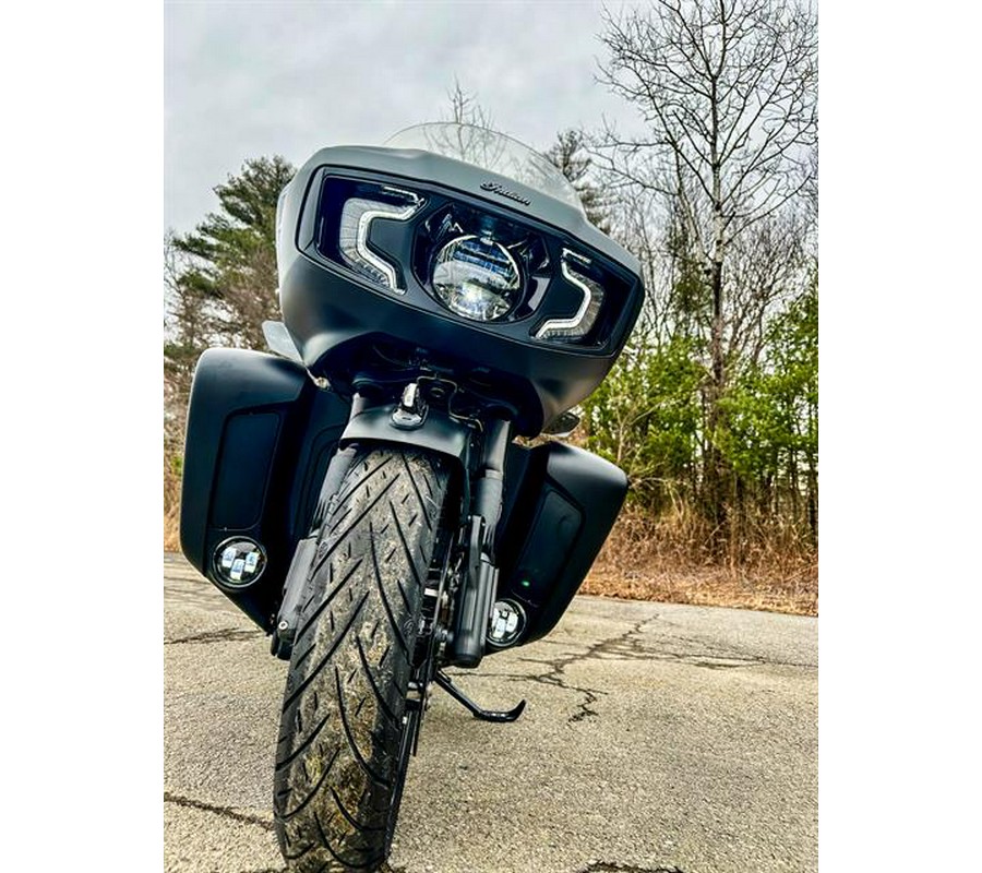 2024 Indian Motorcycle Pursuit® Dark Horse® with PowerBand Audio Package