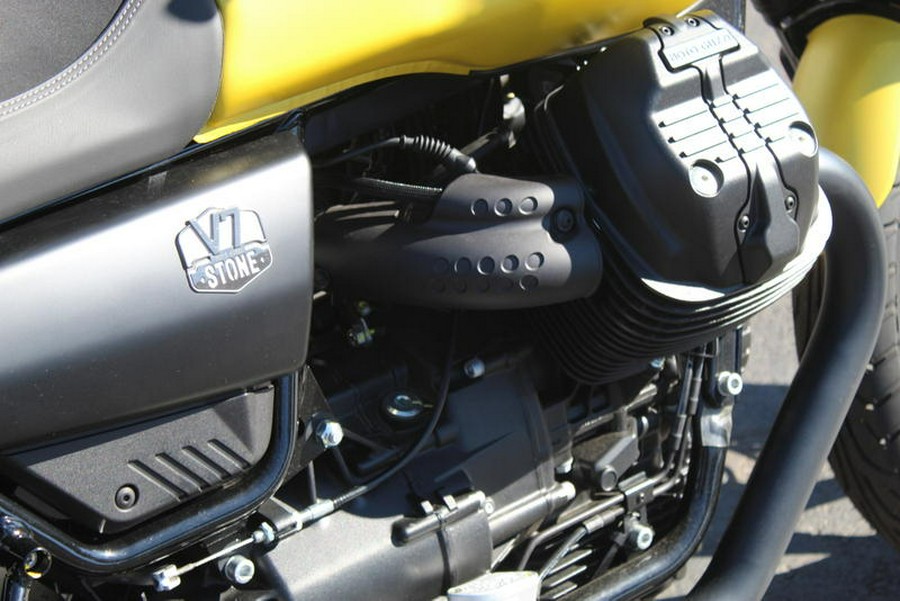 2023 Moto Guzzi V7 Stone