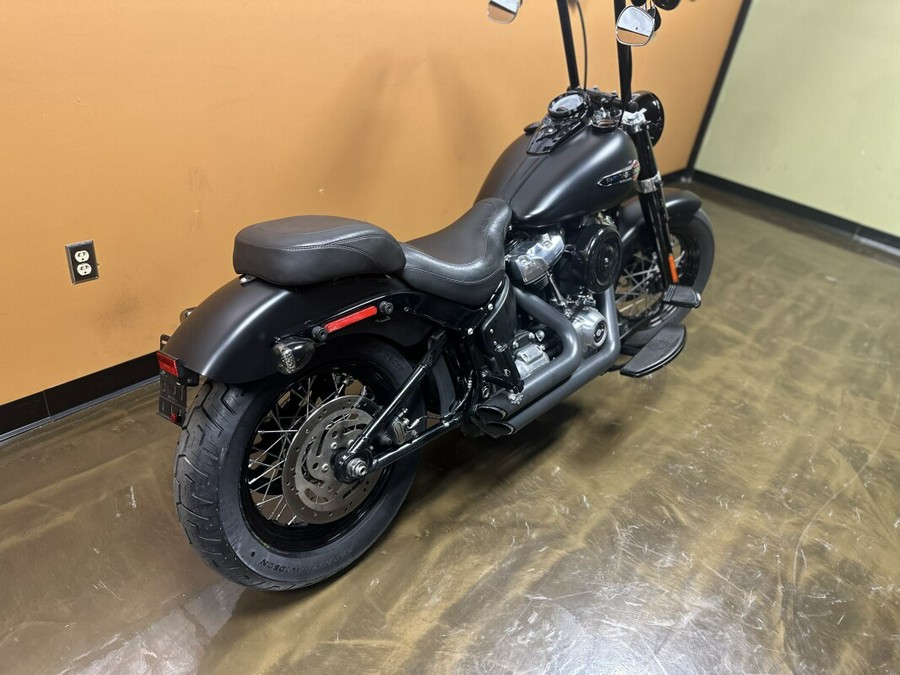 FLSL 2019 Softail Slim®