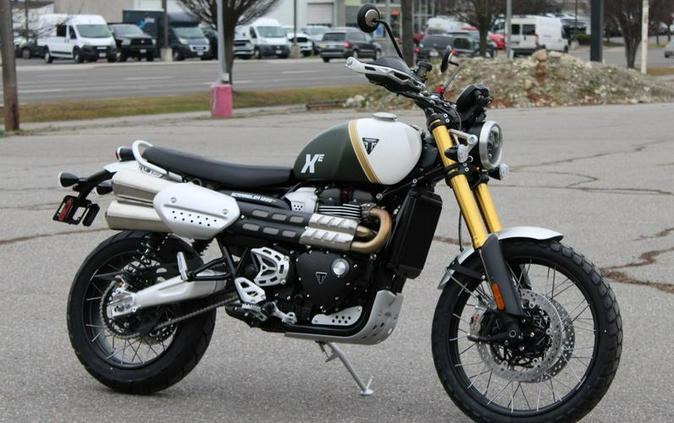 2026 Triumph Scrambler 1200 XE Matte khaki green