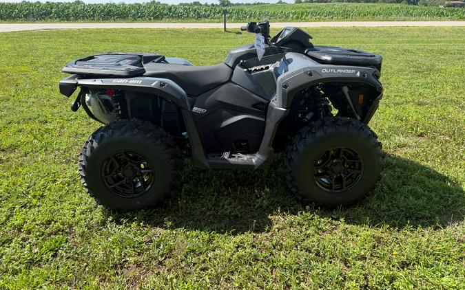 2026 Can-Am Outlander DPS 850