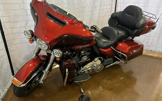 2019 Harley-Davidson Ultra Limited FLHTK Wicked Red/Twisted Cherry