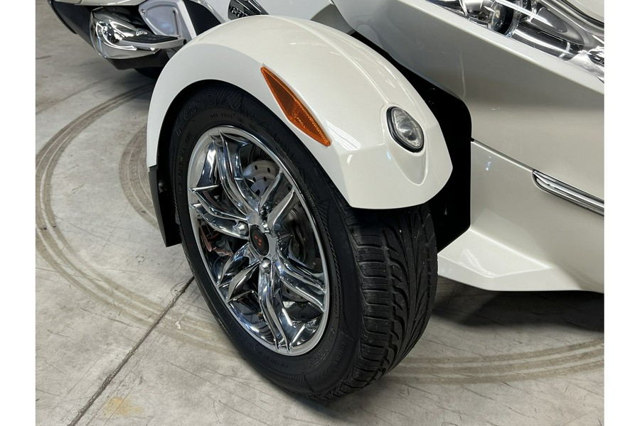 2012 Can-Am Spyder® RT SE5