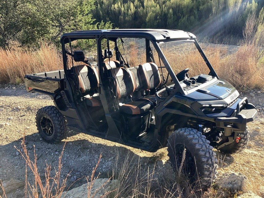 2026 Can-Am Defender MAX Lone Star HD11