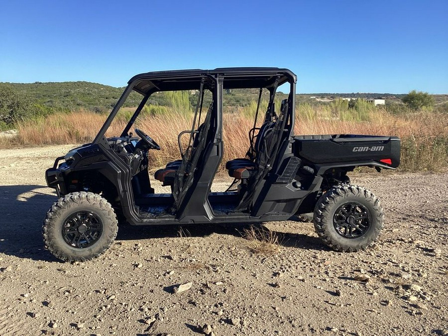 2026 Can-Am Defender MAX Lone Star HD11