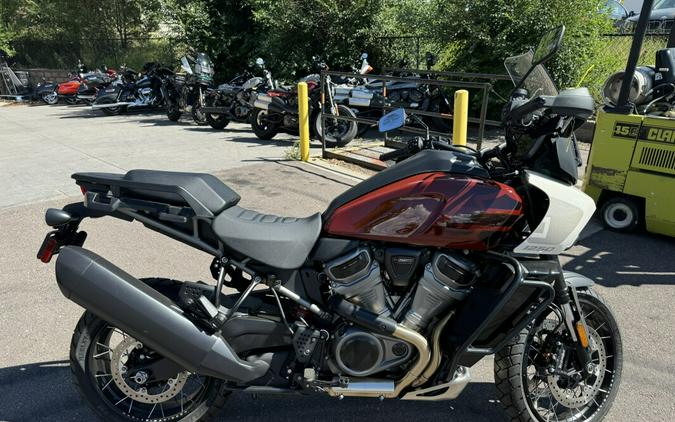 2024 Harley-Davidson® Pan America® 1250 Special