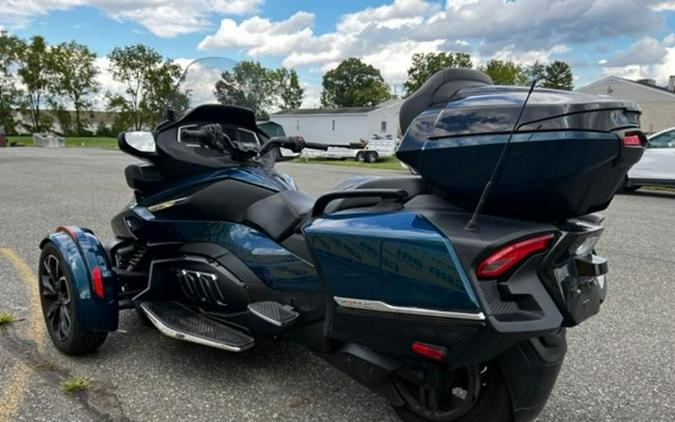 2020 Can-Am® Spyder® RT Limited Chrome