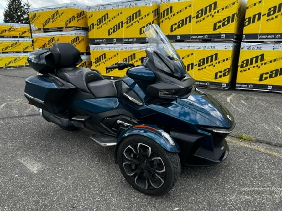 2020 Can-Am® Spyder® RT Limited Chrome