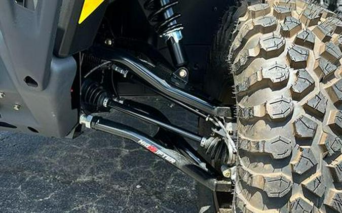 2023 Can-Am Defender MAX XT HD10