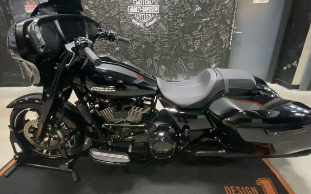 2024 Harley-Davidson® FLHX - Street Glide®