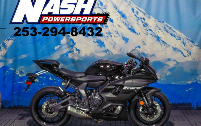 2024 Yamaha YZF-R7