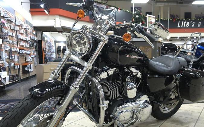 2004 Harley-Davidson® XL1200C - Sportster® Custom 1200