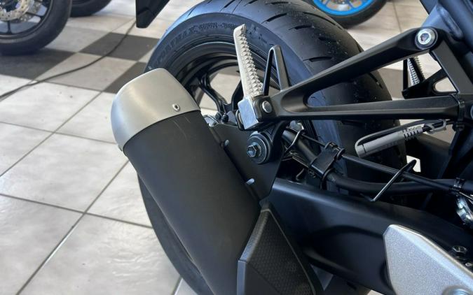 2026 Yamaha YZF R3 70Th Anniversary Edition