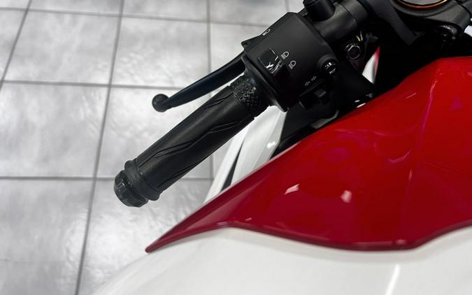 2026 Yamaha YZF R3 70Th Anniversary Edition