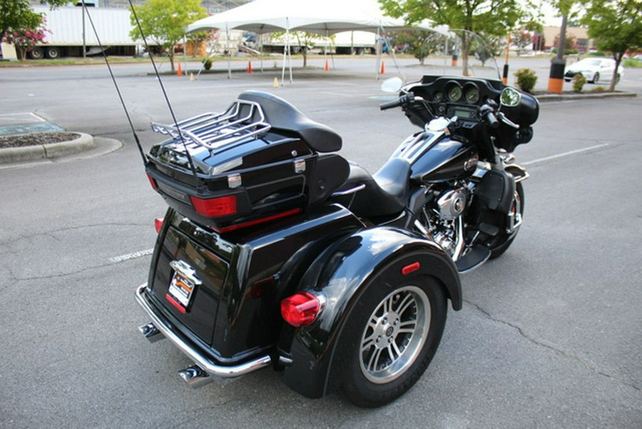 2013 Harley-Davidson Trike FLHTCUTG - Tri Glide Ultra Classic