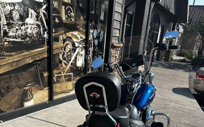 2016 Harley-Davidson HERITAGE SOFTAIL CLASSIC