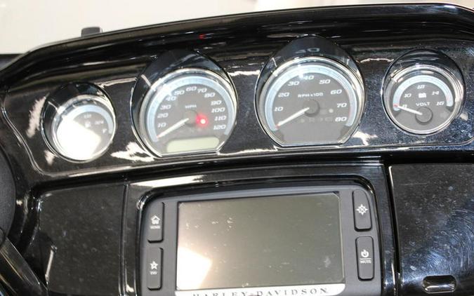 2017 Harley-Davidson® FLHTK - Ultra Limited