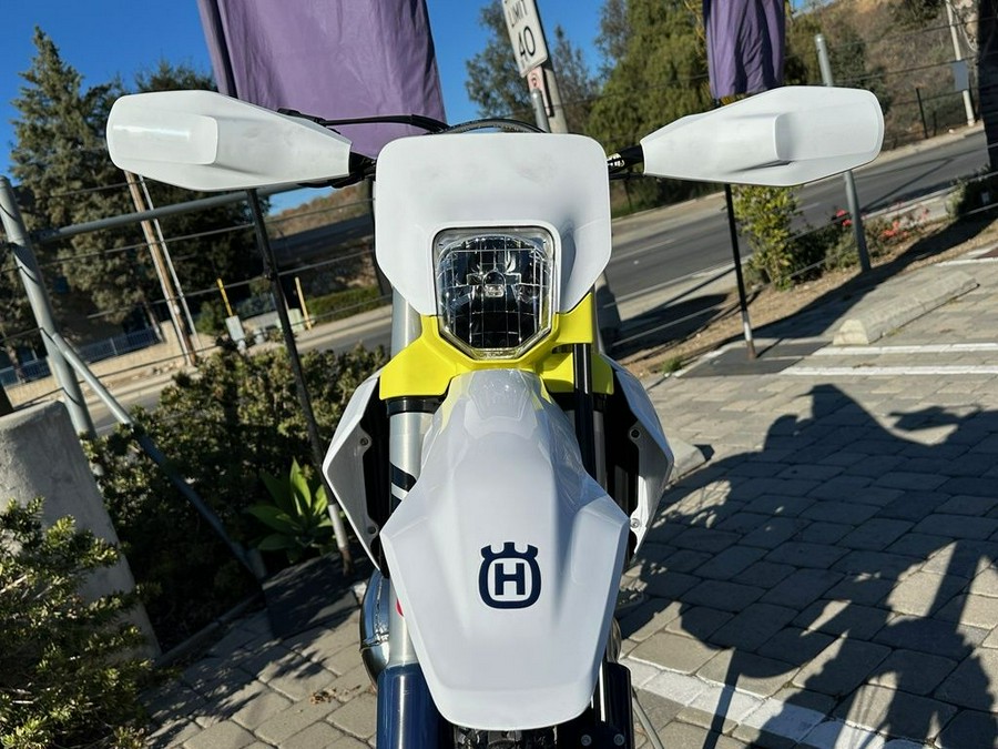 2024 Husqvarna® TE 300