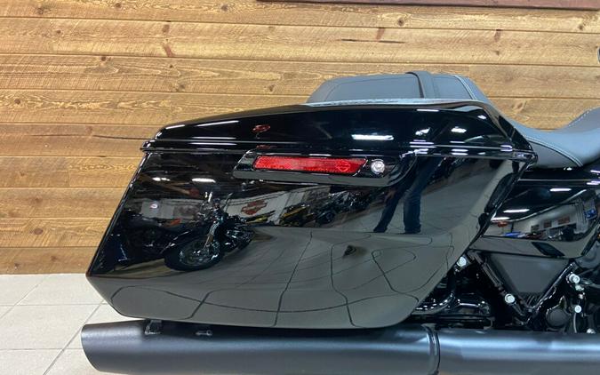 2024 Harley-Davidson® Street Glide® Vivid Black FLHX