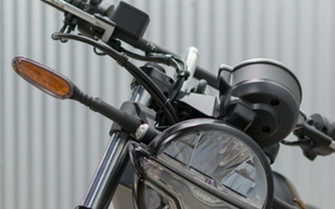 2024 Moto Guzzi V9 Bobber