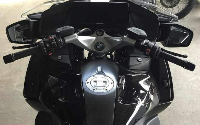 2022 BMW R 1250 RT Triple Black