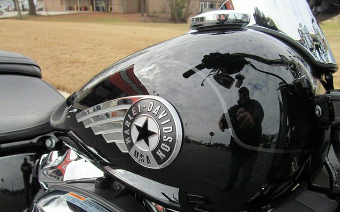 2025 Harley-Davidson FLFB - Fat Boy