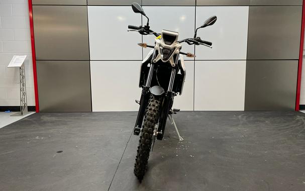 2026 Beta Motorcycles Alp 4.0