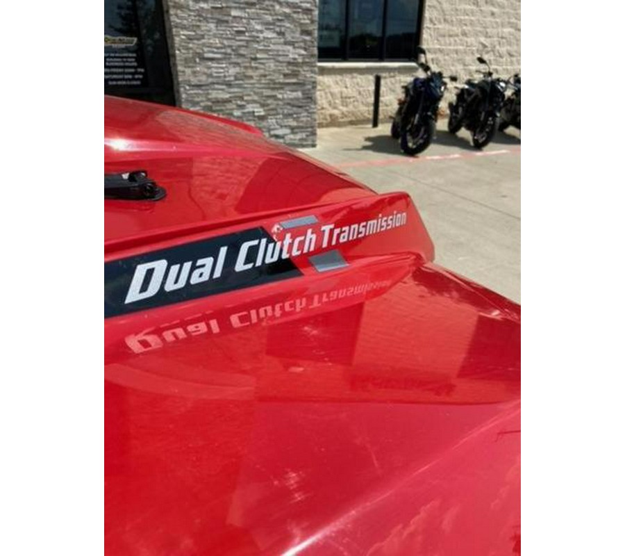 2025 Honda® Pioneer 1000-6 Deluxe Crew