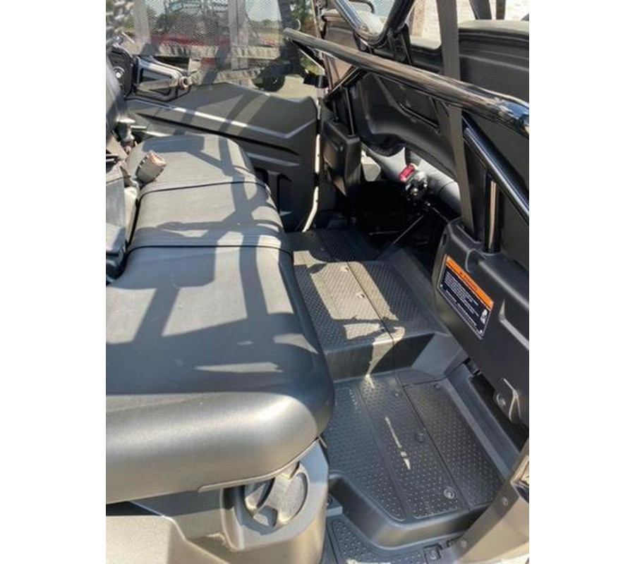 2025 Honda® Pioneer 1000-6 Deluxe Crew