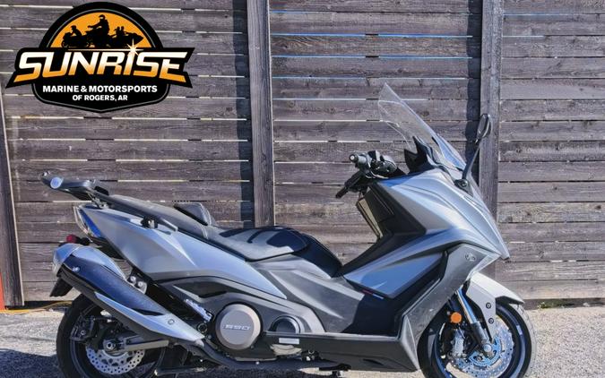 2022 KYMCO AK 550i