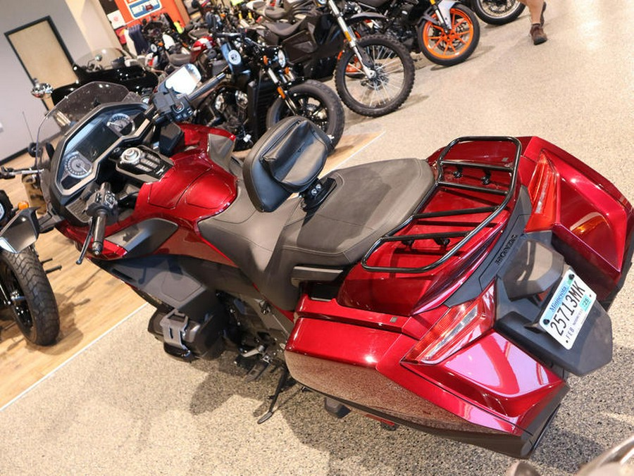 2018 Honda® Gold Wing Candy Ardent Red