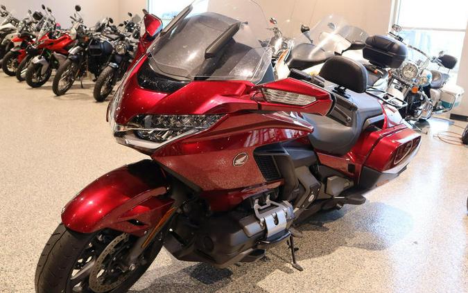 2018 Honda® Gold Wing Candy Ardent Red