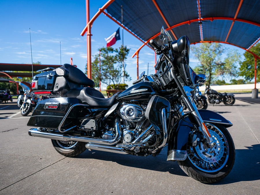 2012 Electra Glide Ultra Limited FLHTK