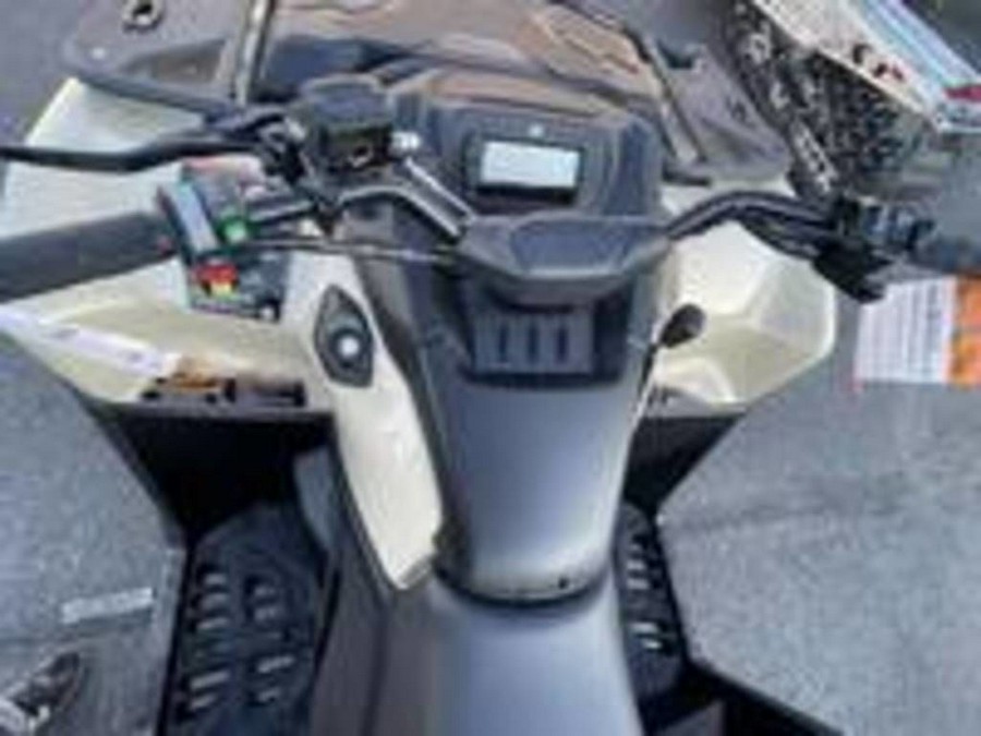 2026 Can-Am® Outlander Pro HD5