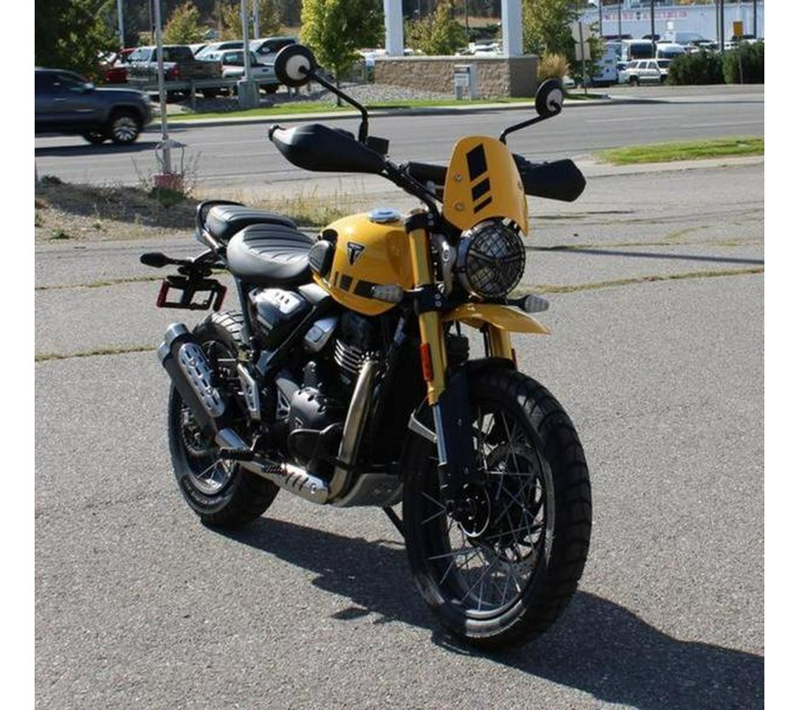 2026 Triumph Scrambler 400 XC Racing Yellow