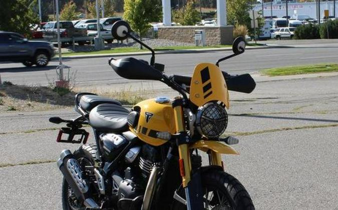 2026 Triumph Scrambler 400 XC Racing Yellow