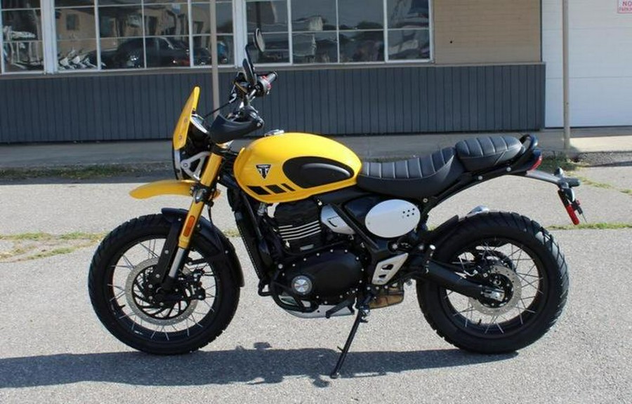 2026 Triumph Scrambler 400 XC Racing Yellow