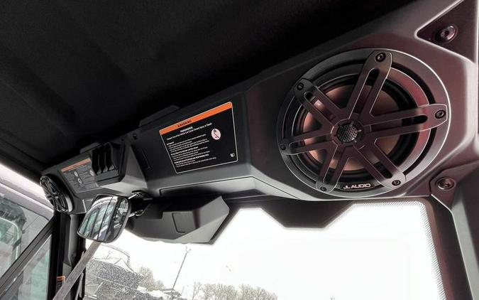 2026 Can-Am® Defender Limited HD11