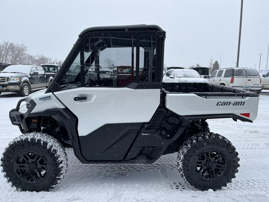 2026 Can-Am® Defender Limited HD11