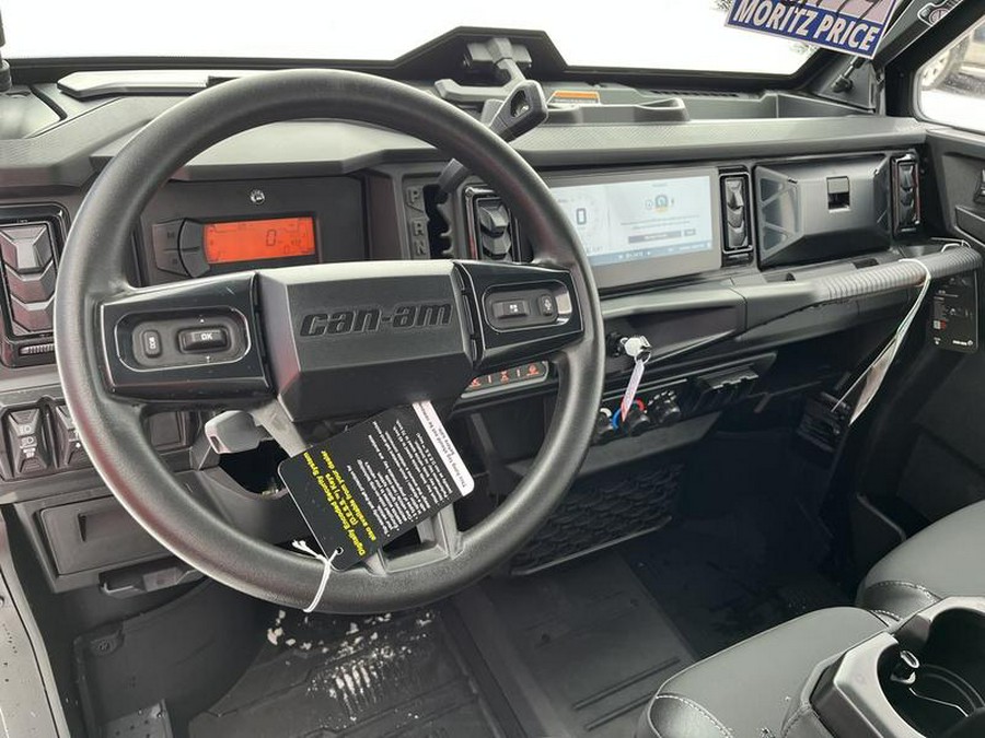 2026 Can-Am® Defender Limited HD11