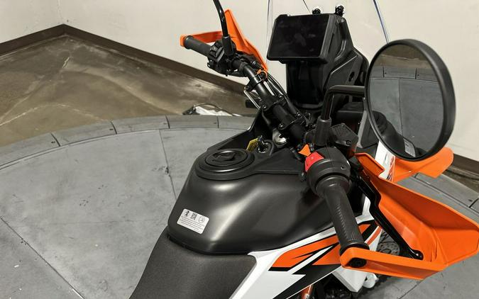 2026 KTM Adventure 390 R