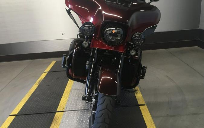 2018 Harley-Davidson® FLHTKSE - CVO™ Limited